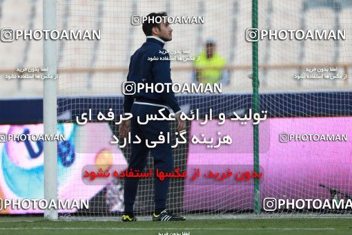 586105, Tehran, [*parameter:4*], لیگ برتر فوتبال ایران، Persian Gulf Cup، Week 26، Second Leg، Persepolis 0 v 0 Paykan on 2017/04/05 at Azadi Stadium