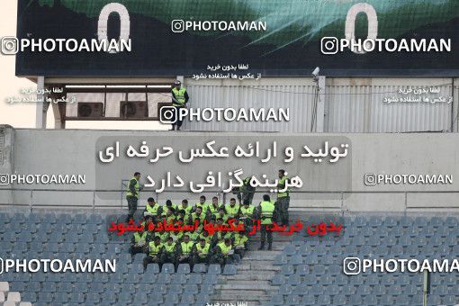 576847, Tehran, [*parameter:4*], لیگ برتر فوتبال ایران، Persian Gulf Cup، Week 26، Second Leg، Persepolis 0 v 0 Paykan on 2017/04/05 at Azadi Stadium