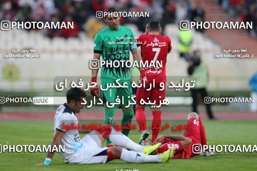576773, Tehran, [*parameter:4*], لیگ برتر فوتبال ایران، Persian Gulf Cup، Week 26، Second Leg، Persepolis 0 v 0 Paykan on 2017/04/05 at Azadi Stadium