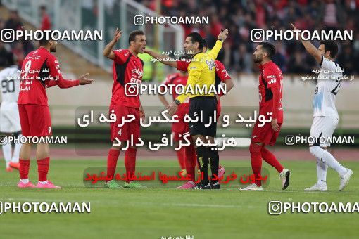 576832, Tehran, [*parameter:4*], لیگ برتر فوتبال ایران، Persian Gulf Cup، Week 26، Second Leg، Persepolis 0 v 0 Paykan on 2017/04/05 at Azadi Stadium