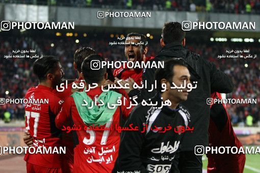 576801, Tehran, [*parameter:4*], لیگ برتر فوتبال ایران، Persian Gulf Cup، Week 26، Second Leg، Persepolis 0 v 0 Paykan on 2017/04/05 at Azadi Stadium