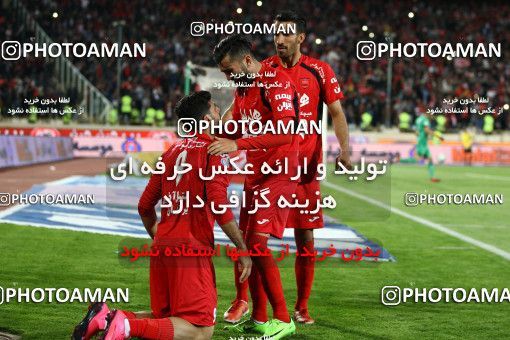 576779, Tehran, [*parameter:4*], لیگ برتر فوتبال ایران، Persian Gulf Cup، Week 26، Second Leg، Persepolis 0 v 0 Paykan on 2017/04/05 at Azadi Stadium