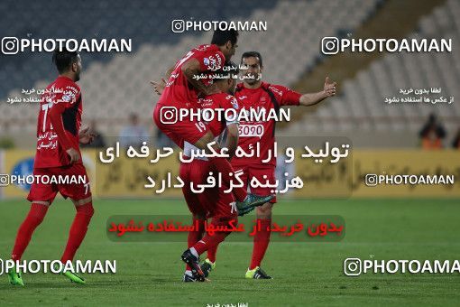 576928, Tehran, [*parameter:4*], لیگ برتر فوتبال ایران، Persian Gulf Cup، Week 26، Second Leg، Persepolis 0 v 0 Paykan on 2017/04/05 at Azadi Stadium