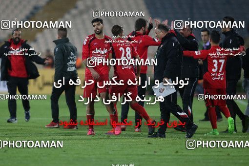 576988, Tehran, [*parameter:4*], لیگ برتر فوتبال ایران، Persian Gulf Cup، Week 26، Second Leg، Persepolis 0 v 0 Paykan on 2017/04/05 at Azadi Stadium
