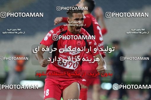 617795, Tehran, [*parameter:4*], لیگ برتر فوتبال ایران، Persian Gulf Cup، Week 26، Second Leg، Persepolis 0 v 0 Paykan on 2017/04/05 at Azadi Stadium