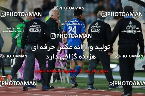 577481, Tehran, [*parameter:4*], لیگ برتر فوتبال ایران، Persian Gulf Cup، Week 25، Second Leg، Esteghlal 0 v 0 Foulad Khouzestan on 2017/04/01 at Azadi Stadium