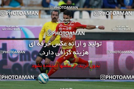 586702, Tehran, [*parameter:4*], لیگ برتر فوتبال ایران، Persian Gulf Cup، Week 25، Second Leg، Esteghlal 0 v 0 Foulad Khouzestan on 2017/04/01 at Azadi Stadium