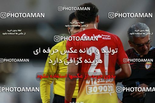 586813, Tehran, [*parameter:4*], لیگ برتر فوتبال ایران، Persian Gulf Cup، Week 25، Second Leg، Esteghlal 0 v 0 Foulad Khouzestan on 2017/04/01 at Azadi Stadium