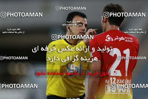 586691, Tehran, [*parameter:4*], لیگ برتر فوتبال ایران، Persian Gulf Cup، Week 25، Second Leg، Esteghlal 0 v 0 Foulad Khouzestan on 2017/04/01 at Azadi Stadium
