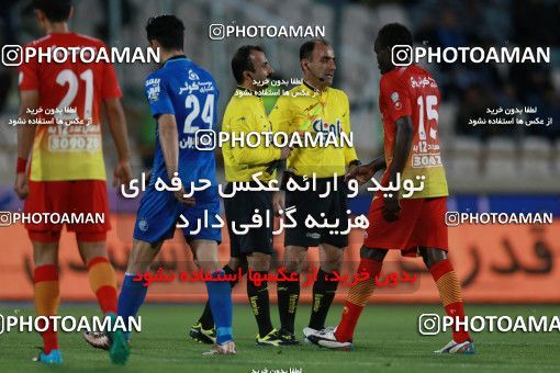 586644, Tehran, [*parameter:4*], لیگ برتر فوتبال ایران، Persian Gulf Cup، Week 25، Second Leg، Esteghlal 0 v 0 Foulad Khouzestan on 2017/04/01 at Azadi Stadium