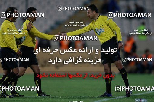 586804, Tehran, [*parameter:4*], لیگ برتر فوتبال ایران، Persian Gulf Cup، Week 25، Second Leg، Esteghlal 0 v 0 Foulad Khouzestan on 2017/04/01 at Azadi Stadium