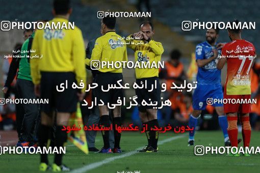 586803, Tehran, [*parameter:4*], لیگ برتر فوتبال ایران، Persian Gulf Cup، Week 25، Second Leg، Esteghlal 0 v 0 Foulad Khouzestan on 2017/04/01 at Azadi Stadium