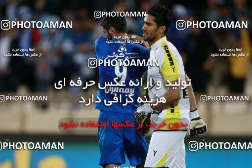 586585, Tehran, [*parameter:4*], لیگ برتر فوتبال ایران، Persian Gulf Cup، Week 25، Second Leg، Esteghlal 0 v 0 Foulad Khouzestan on 2017/04/01 at Azadi Stadium