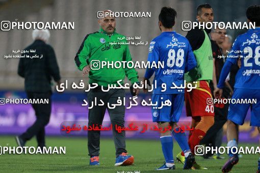 586753, Tehran, [*parameter:4*], لیگ برتر فوتبال ایران، Persian Gulf Cup، Week 25، Second Leg، Esteghlal 0 v 0 Foulad Khouzestan on 2017/04/01 at Azadi Stadium