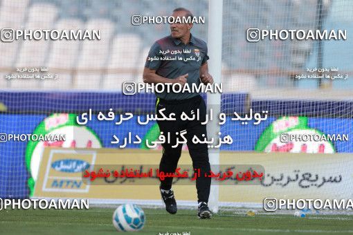 586929, Tehran, [*parameter:4*], لیگ برتر فوتبال ایران، Persian Gulf Cup، Week 25، Second Leg، Esteghlal 0 v 0 Foulad Khouzestan on 2017/04/01 at Azadi Stadium