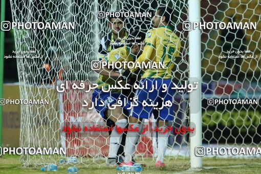 582416, Abadan, [*parameter:4*], لیگ برتر فوتبال ایران، Persian Gulf Cup، Week 20، Second Leg، Sanat Naft Abadan 0 v 0 Naft Tehran on 2017/02/03 at Takhti Stadium Abadan