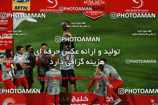581734, Tehran, [*parameter:4*], لیگ برتر فوتبال ایران، Persian Gulf Cup، Week 28، Second Leg، Persepolis 0 v 0 Padideh Mashhad on 2017/04/19 at Azadi Stadium