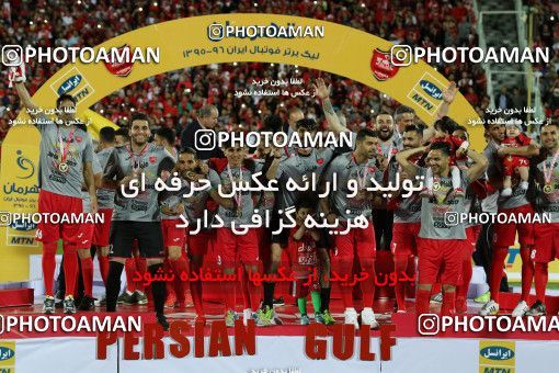 595356, Tehran, [*parameter:4*], لیگ برتر فوتبال ایران، Persian Gulf Cup، Week 28، Second Leg، Persepolis 0 v 0 Padideh Mashhad on 2017/04/19 at Azadi Stadium