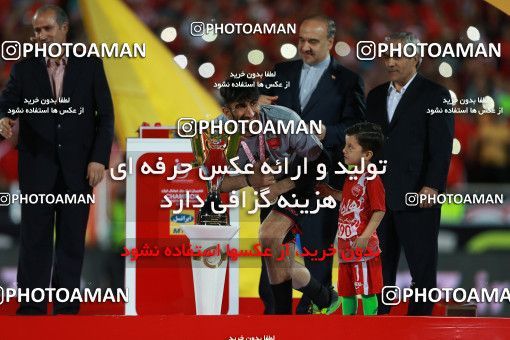 582904, Tehran, [*parameter:4*], لیگ برتر فوتبال ایران، Persian Gulf Cup، Week 28، Second Leg، Persepolis 0 v 0 Padideh Mashhad on 2017/04/19 at Azadi Stadium