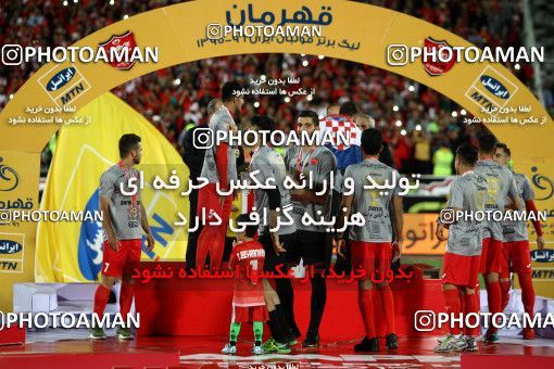 593734, Tehran, [*parameter:4*], لیگ برتر فوتبال ایران، Persian Gulf Cup، Week 28، Second Leg، Persepolis 0 v 0 Padideh Mashhad on 2017/04/19 at Azadi Stadium