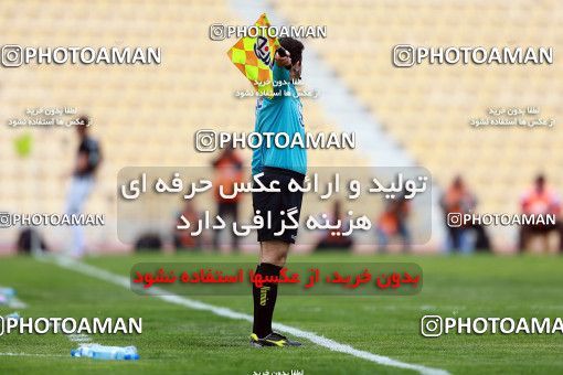594682, Tehran, [*parameter:4*], لیگ برتر فوتبال ایران، Persian Gulf Cup، Week 25، Second Leg، Naft Tehran 1 v 1 Siah Jamegan on 2017/03/31 at Takhti Stadium