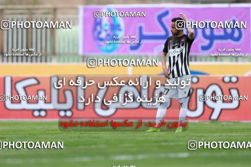 594817, Tehran, [*parameter:4*], لیگ برتر فوتبال ایران، Persian Gulf Cup، Week 25، Second Leg، Naft Tehran 1 v 1 Siah Jamegan on 2017/03/31 at Takhti Stadium
