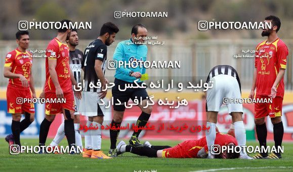 594225, Tehran, [*parameter:4*], لیگ برتر فوتبال ایران، Persian Gulf Cup، Week 25، Second Leg، Naft Tehran 1 v 1 Siah Jamegan on 2017/03/31 at Takhti Stadium