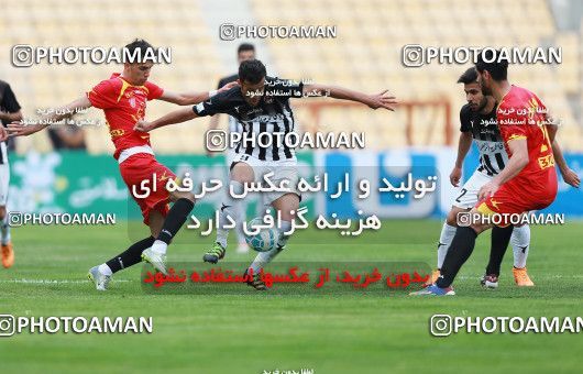 594213, Tehran, [*parameter:4*], لیگ برتر فوتبال ایران، Persian Gulf Cup، Week 25، Second Leg، Naft Tehran 1 v 1 Siah Jamegan on 2017/03/31 at Takhti Stadium