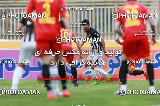 594555, Tehran, [*parameter:4*], لیگ برتر فوتبال ایران، Persian Gulf Cup، Week 25، Second Leg، Naft Tehran 1 v 1 Siah Jamegan on 2017/03/31 at Takhti Stadium