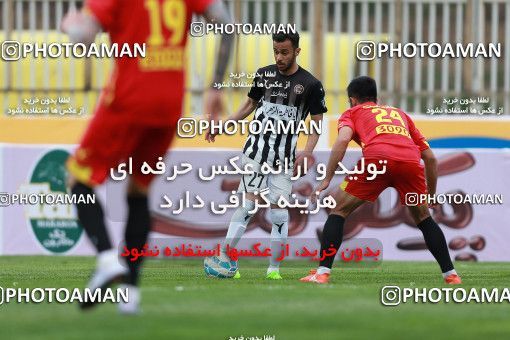 594337, Tehran, [*parameter:4*], لیگ برتر فوتبال ایران، Persian Gulf Cup، Week 25، Second Leg، Naft Tehran 1 v 1 Siah Jamegan on 2017/03/31 at Takhti Stadium