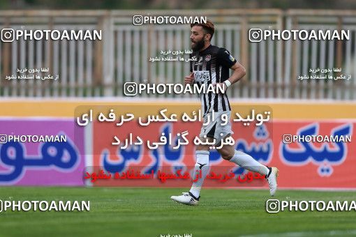 594850, Tehran, [*parameter:4*], لیگ برتر فوتبال ایران، Persian Gulf Cup، Week 25، Second Leg، Naft Tehran 1 v 1 Siah Jamegan on 2017/03/31 at Takhti Stadium