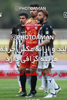 594226, Tehran, [*parameter:4*], لیگ برتر فوتبال ایران، Persian Gulf Cup، Week 25، Second Leg، Naft Tehran 1 v 1 Siah Jamegan on 2017/03/31 at Takhti Stadium