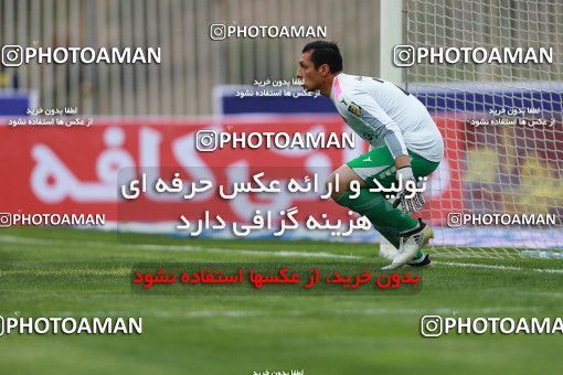 594528, Tehran, [*parameter:4*], لیگ برتر فوتبال ایران، Persian Gulf Cup، Week 25، Second Leg، Naft Tehran 1 v 1 Siah Jamegan on 2017/03/31 at Takhti Stadium