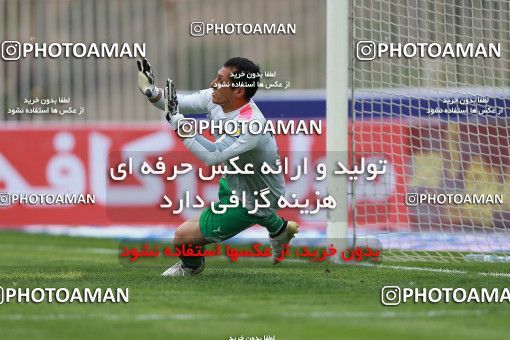 594465, Tehran, [*parameter:4*], لیگ برتر فوتبال ایران، Persian Gulf Cup، Week 25، Second Leg، Naft Tehran 1 v 1 Siah Jamegan on 2017/03/31 at Takhti Stadium