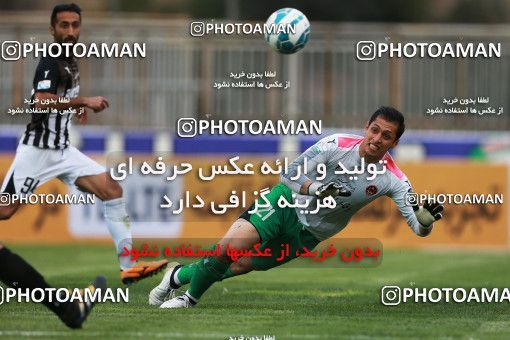594858, Tehran, [*parameter:4*], لیگ برتر فوتبال ایران، Persian Gulf Cup، Week 25، Second Leg، Naft Tehran 1 v 1 Siah Jamegan on 2017/03/31 at Takhti Stadium