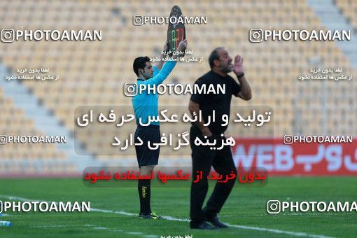 594809, Tehran, [*parameter:4*], لیگ برتر فوتبال ایران، Persian Gulf Cup، Week 25، Second Leg، Naft Tehran 1 v 1 Siah Jamegan on 2017/03/31 at Takhti Stadium
