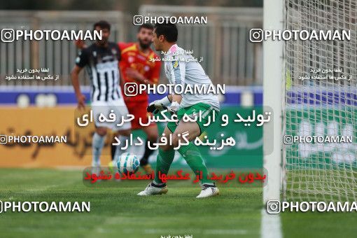 594881, Tehran, [*parameter:4*], لیگ برتر فوتبال ایران، Persian Gulf Cup، Week 25، Second Leg، Naft Tehran 1 v 1 Siah Jamegan on 2017/03/31 at Takhti Stadium