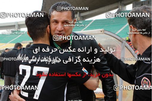 594534, Tehran, [*parameter:4*], لیگ برتر فوتبال ایران، Persian Gulf Cup، Week 25، Second Leg، Naft Tehran 1 v 1 Siah Jamegan on 2017/03/31 at Takhti Stadium