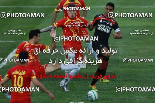 595843, Tehran, [*parameter:4*], لیگ برتر فوتبال ایران، Persian Gulf Cup، Week 27، Second Leg، Naft Tehran 2 v 2 Foulad Khouzestan on 2017/04/14 at Takhti Stadium