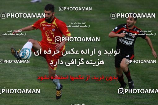 596011, Tehran, [*parameter:4*], لیگ برتر فوتبال ایران، Persian Gulf Cup، Week 27، Second Leg، Naft Tehran 2 v 2 Foulad Khouzestan on 2017/04/14 at Takhti Stadium
