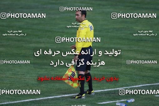 595885, Tehran, [*parameter:4*], لیگ برتر فوتبال ایران، Persian Gulf Cup، Week 27، Second Leg، Naft Tehran 2 v 2 Foulad Khouzestan on 2017/04/14 at Takhti Stadium