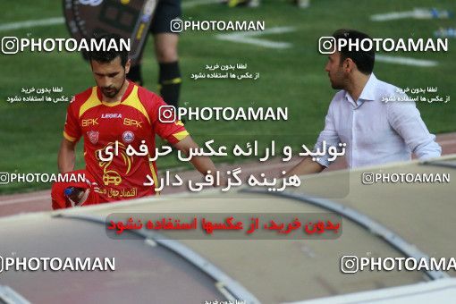 596061, Tehran, [*parameter:4*], لیگ برتر فوتبال ایران، Persian Gulf Cup، Week 27، Second Leg، Naft Tehran 2 v 2 Foulad Khouzestan on 2017/04/14 at Takhti Stadium