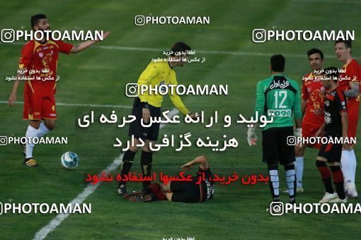 595838, Tehran, [*parameter:4*], لیگ برتر فوتبال ایران، Persian Gulf Cup، Week 27، Second Leg، Naft Tehran 2 v 2 Foulad Khouzestan on 2017/04/14 at Takhti Stadium