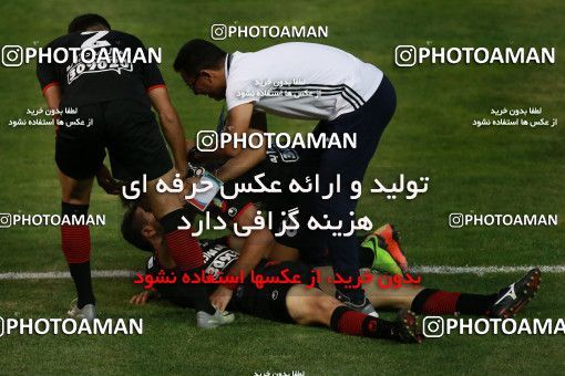 596049, Tehran, [*parameter:4*], لیگ برتر فوتبال ایران، Persian Gulf Cup، Week 27، Second Leg، Naft Tehran 2 v 2 Foulad Khouzestan on 2017/04/14 at Takhti Stadium