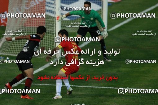 595882, Tehran, [*parameter:4*], لیگ برتر فوتبال ایران، Persian Gulf Cup، Week 27، Second Leg، Naft Tehran 2 v 2 Foulad Khouzestan on 2017/04/14 at Takhti Stadium