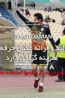 595722, Tehran, [*parameter:4*], لیگ برتر فوتبال ایران، Persian Gulf Cup، Week 27، Second Leg، Naft Tehran 2 v 2 Foulad Khouzestan on 2017/04/14 at Takhti Stadium