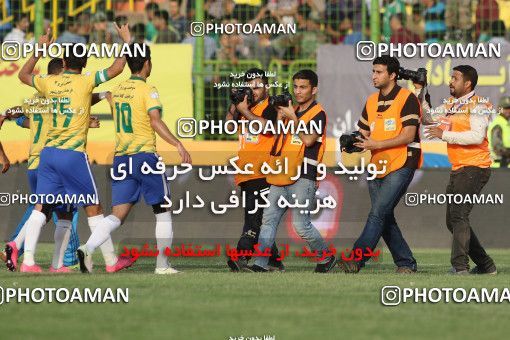 617403, Abadan, [*parameter:4*], لیگ برتر فوتبال ایران، Persian Gulf Cup، Week 25، Second Leg، Sanat Naft Abadan 1 v 0 Persepolis on 2017/04/01 at Takhti Stadium Abadan