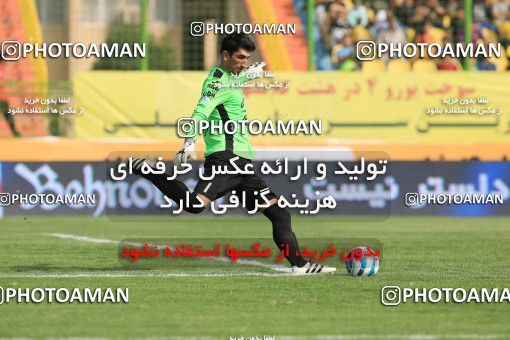 617627, Abadan, [*parameter:4*], لیگ برتر فوتبال ایران، Persian Gulf Cup، Week 25، Second Leg، Sanat Naft Abadan 1 v 0 Persepolis on 2017/04/01 at Takhti Stadium Abadan