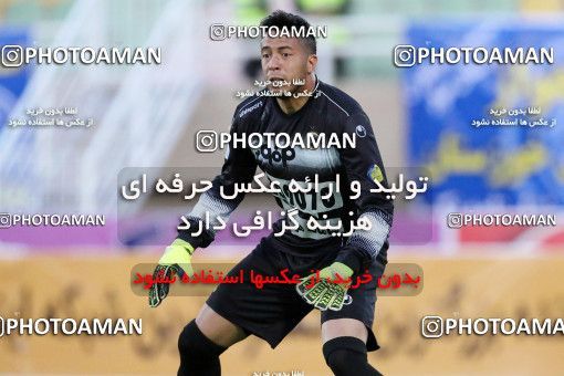 601698, Ahvaz, [*parameter:4*], لیگ برتر فوتبال ایران، Persian Gulf Cup، Week 26، Second Leg، Foulad Khouzestan 1 v 1 Sepahan on 2017/04/07 at Ahvaz Ghadir Stadium
