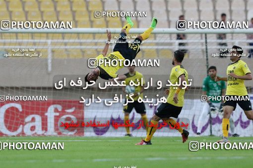 618049, Ahvaz, [*parameter:4*], لیگ برتر فوتبال ایران، Persian Gulf Cup، Week 26، Second Leg، Foulad Khouzestan 1 v 1 Sepahan on 2017/04/07 at Ahvaz Ghadir Stadium